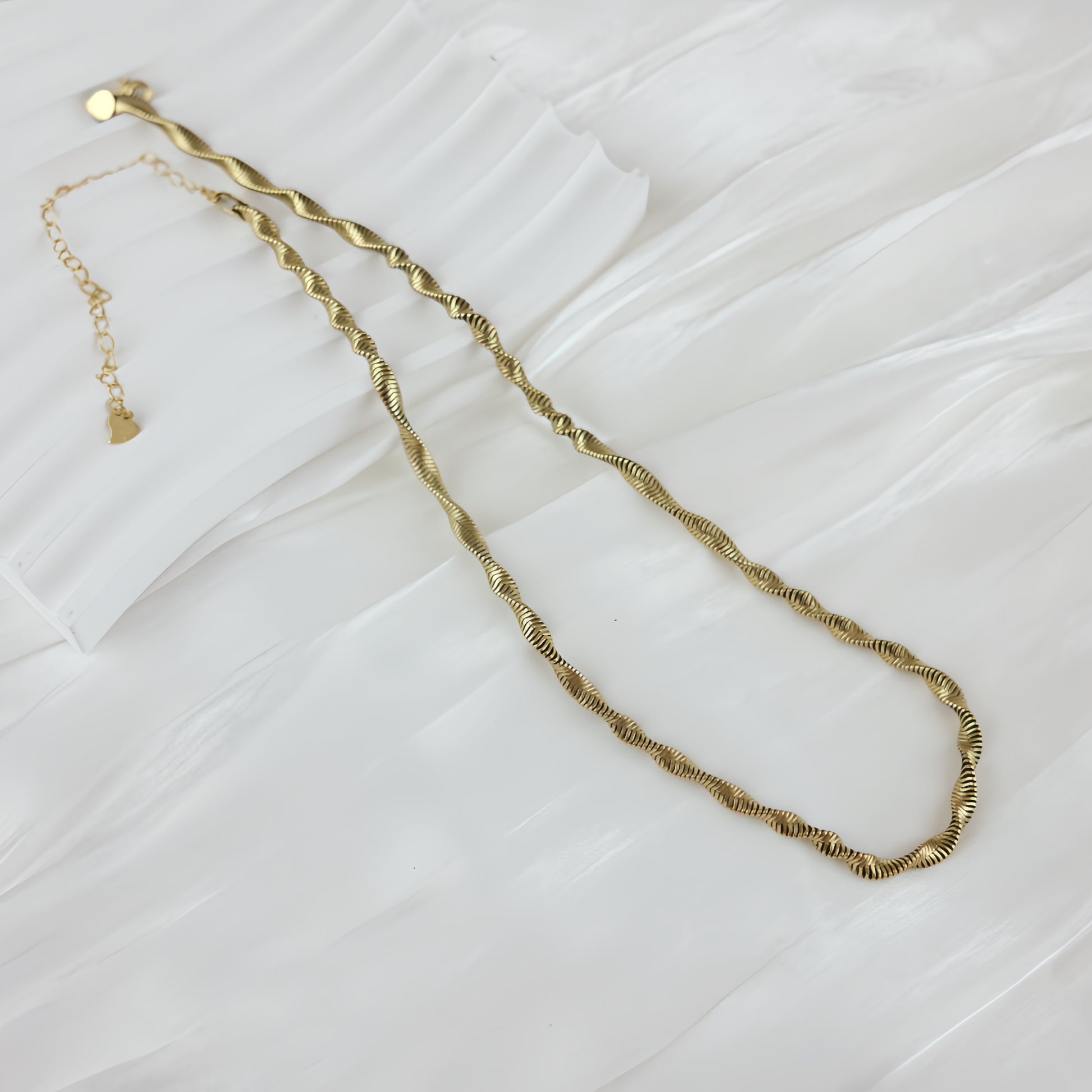 Oxidized sterling silver necklace - Kai