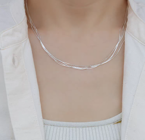 A five-layer delicate chain necklace - Brook