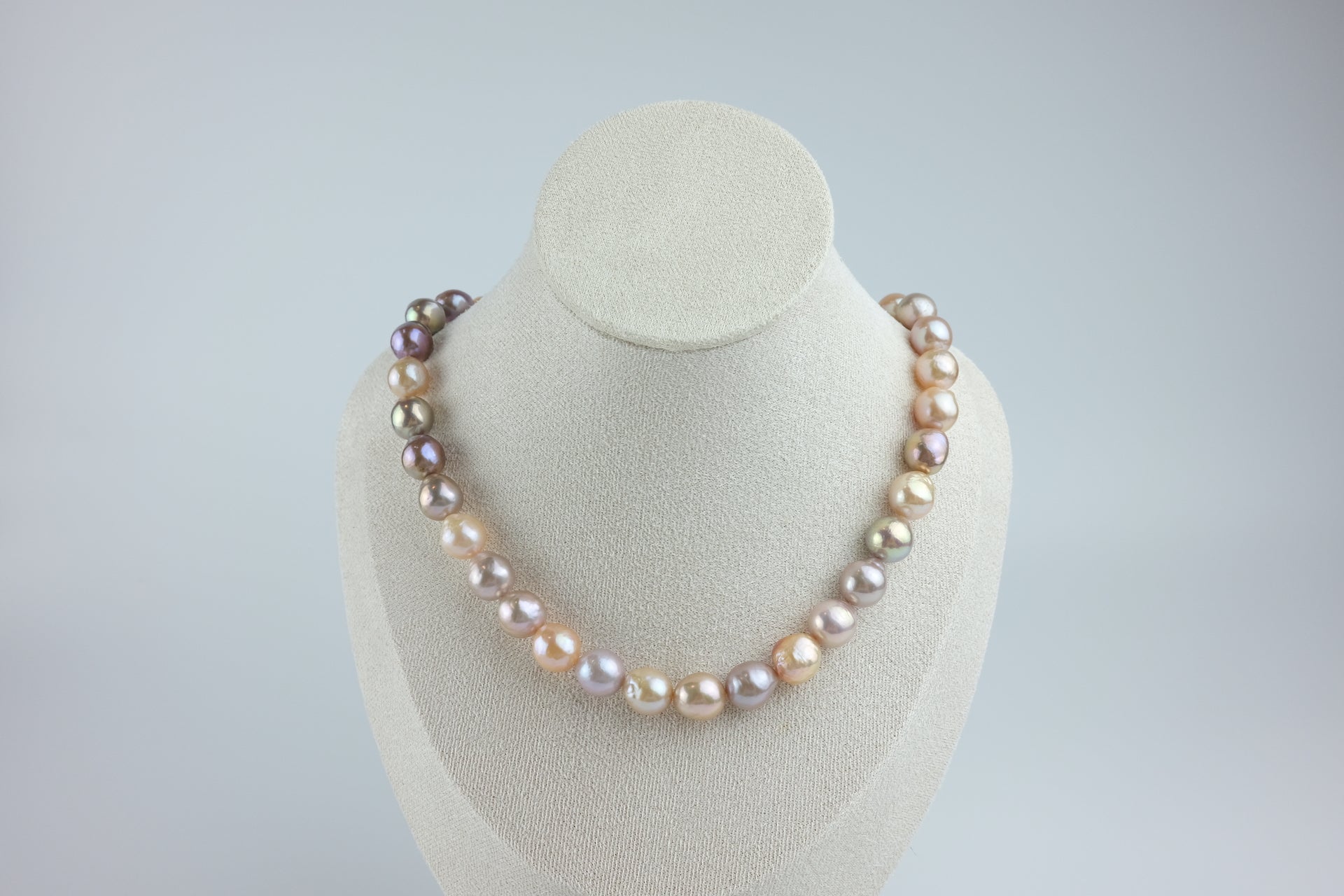 BAROQUE PEARL NECKLACE - RAINBOW
