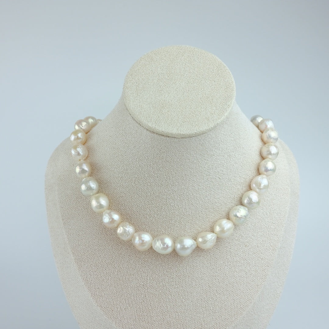 WRINKLED BAROQUE PEARL NECKLACE -  CORALIA
