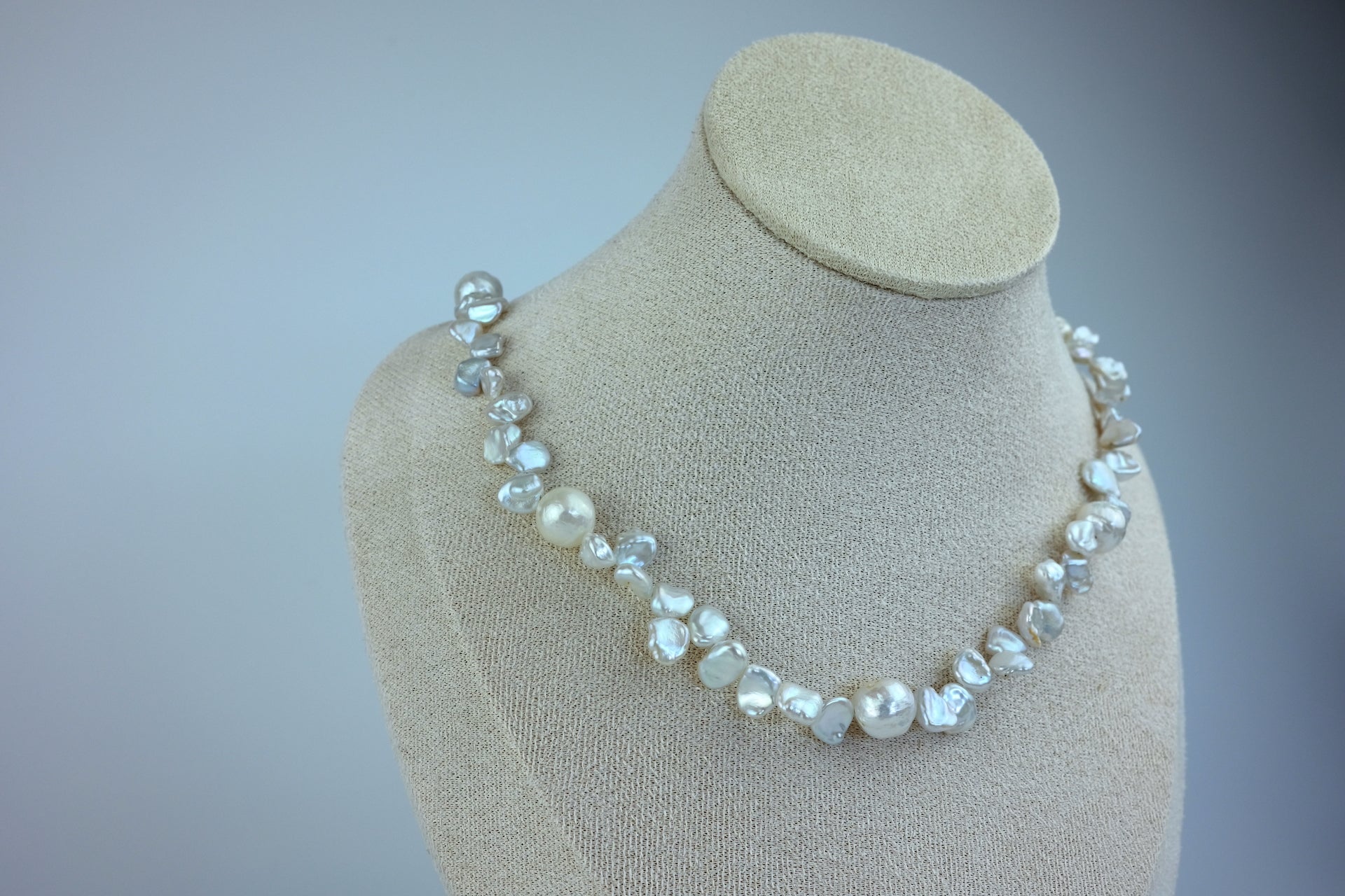 BAROQUE PEARL NECKLACE -SPRING