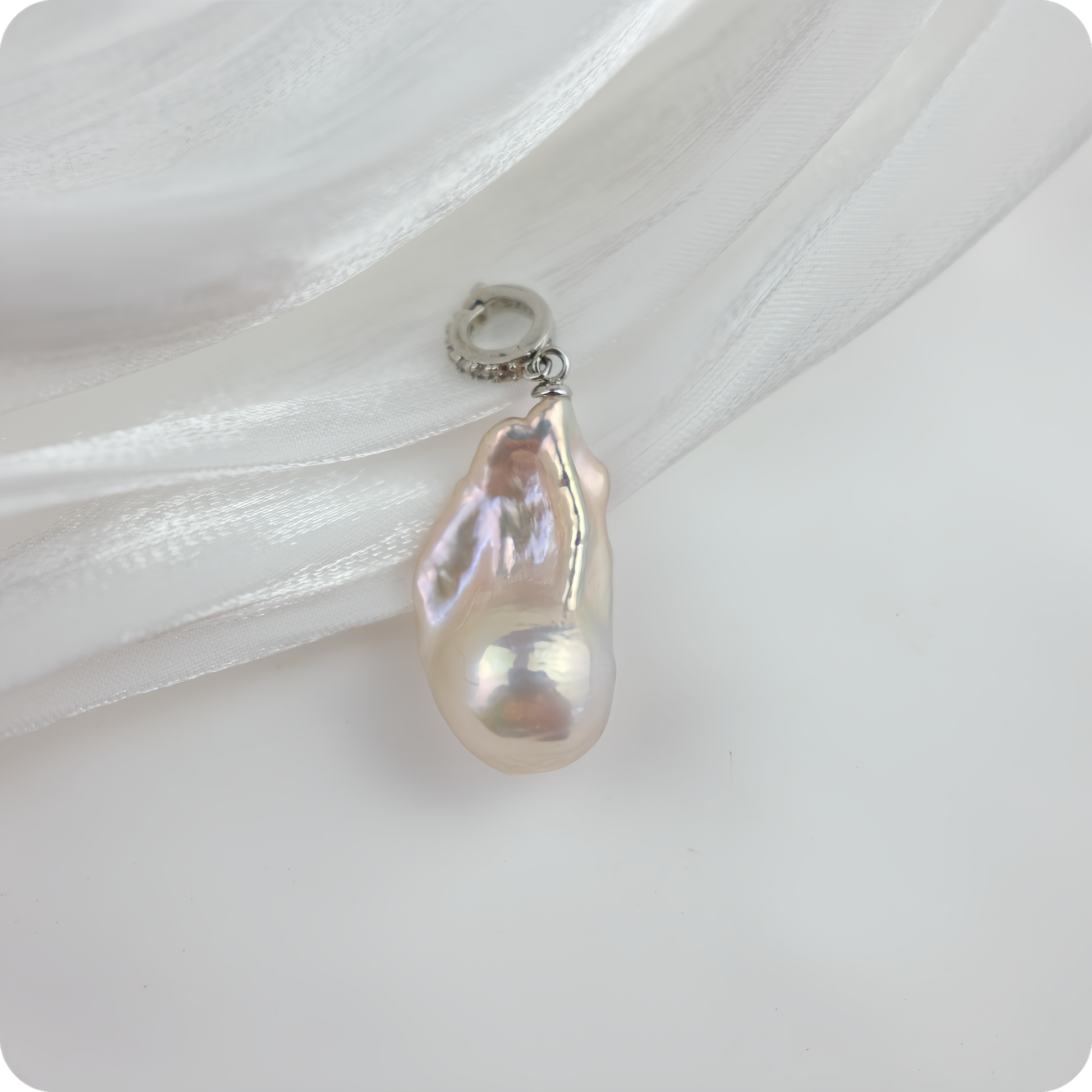 Baroque pearl pendant - Pink