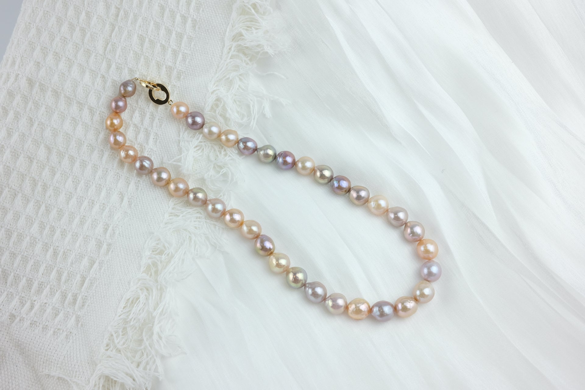 BAROQUE PEARL NECKLACE - RAINBOW
