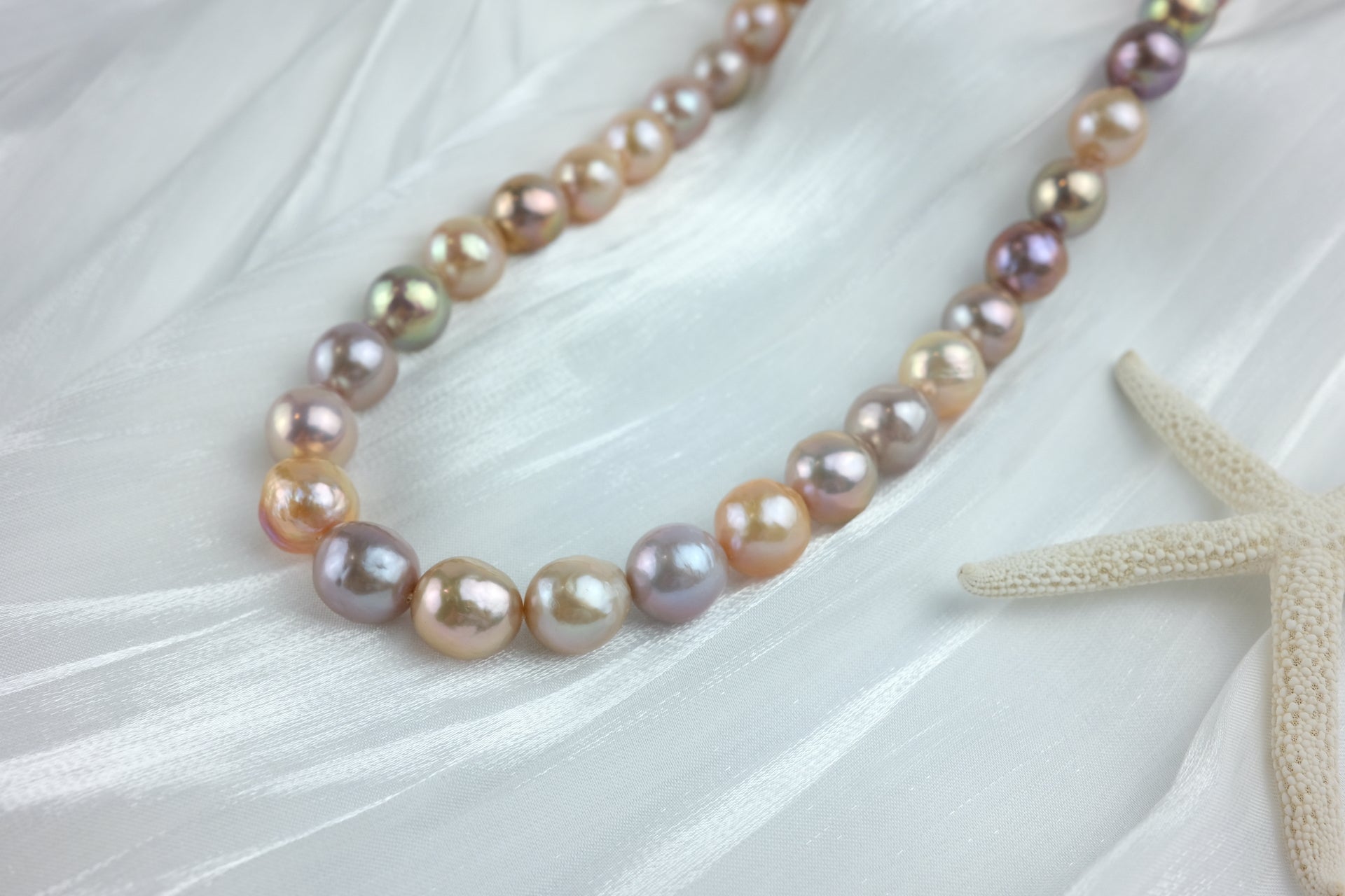 BAROQUE PEARL NECKLACE - RAINBOW