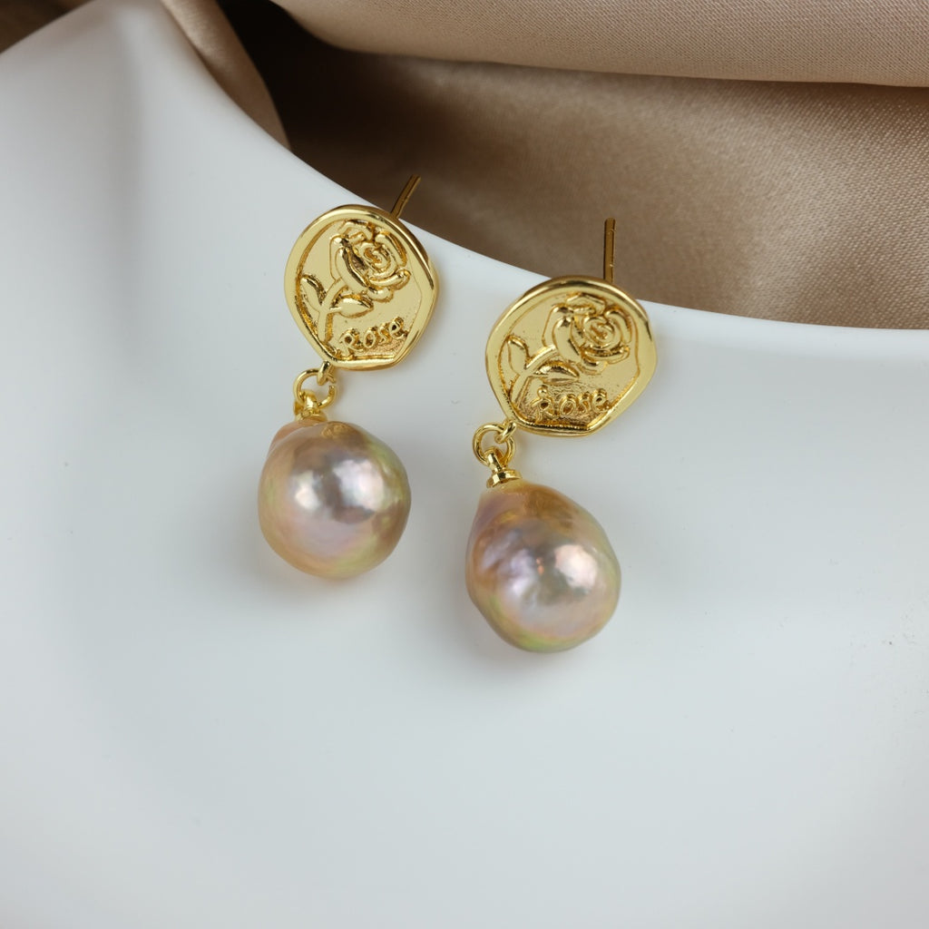 BAROQUE PEARL DROP EARRINGS - AVOCADO