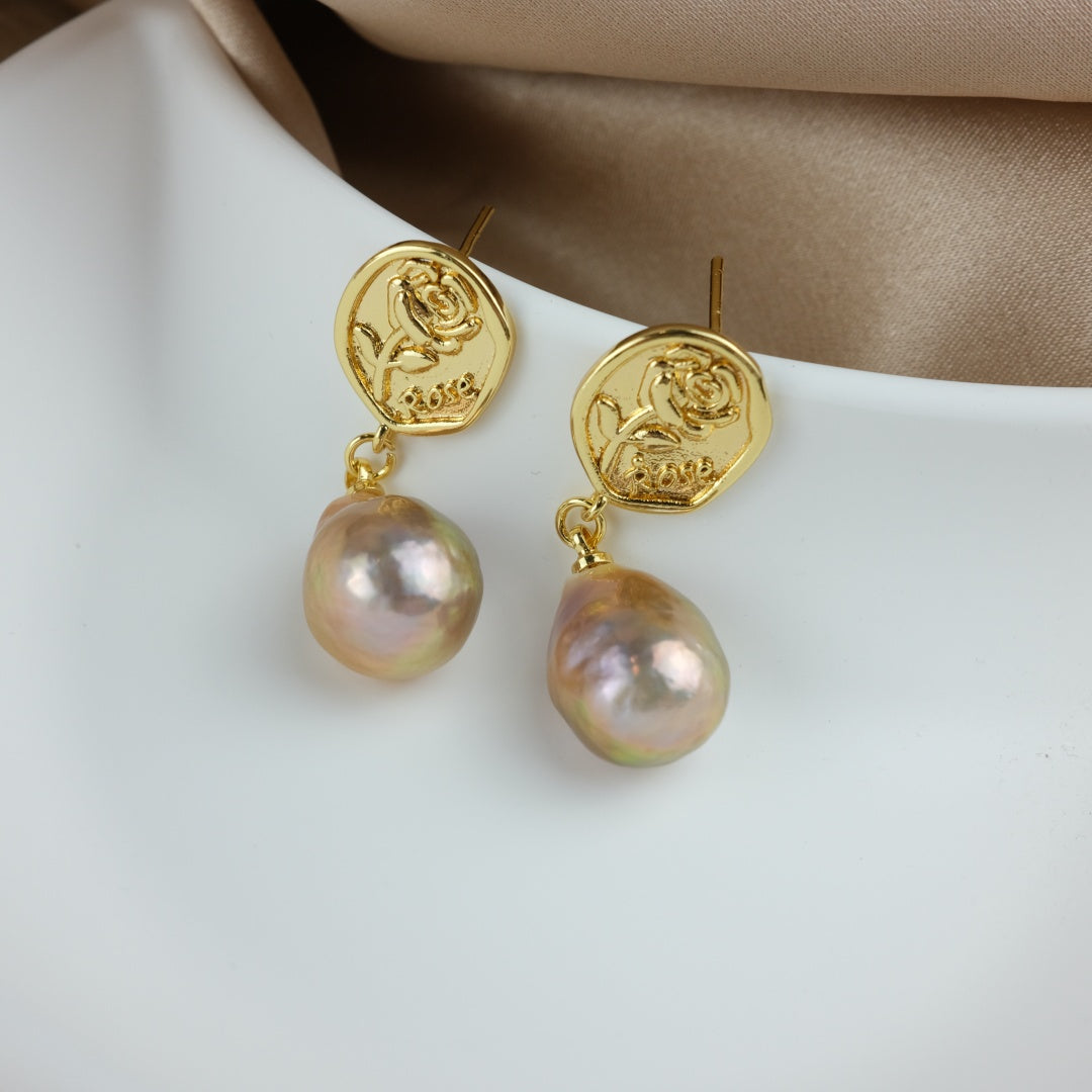 BAROQUE PEARL DROP EARRINGS - AVOCADO