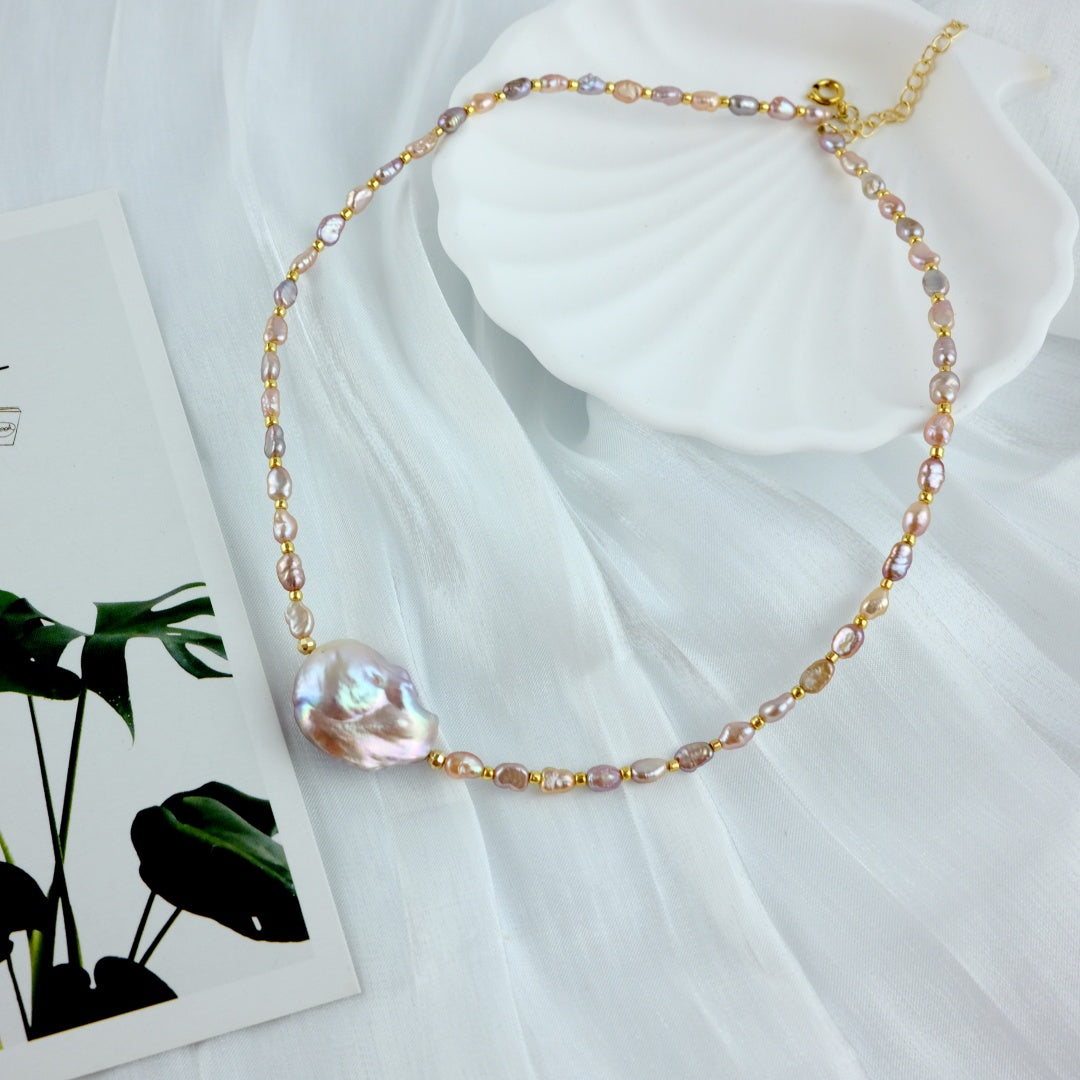 BAROQUE PEARL NECKLACE - LUNA