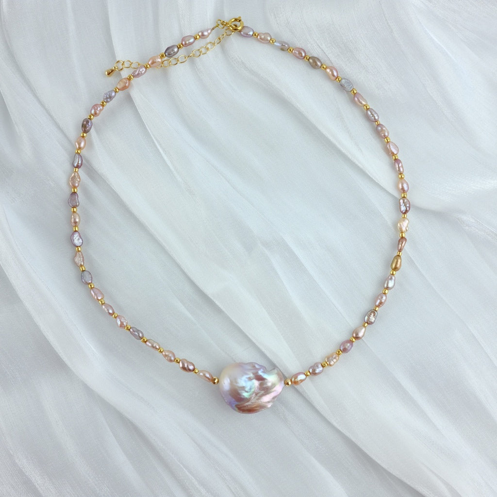 BAROQUE PEARL NECKLACE - LUNA