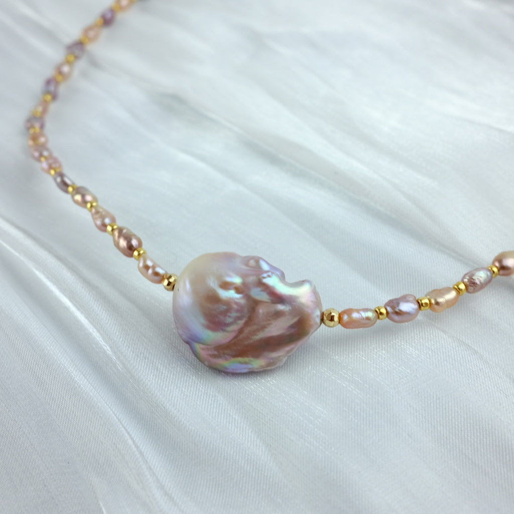 BAROQUE PEARL NECKLACE - LUNA