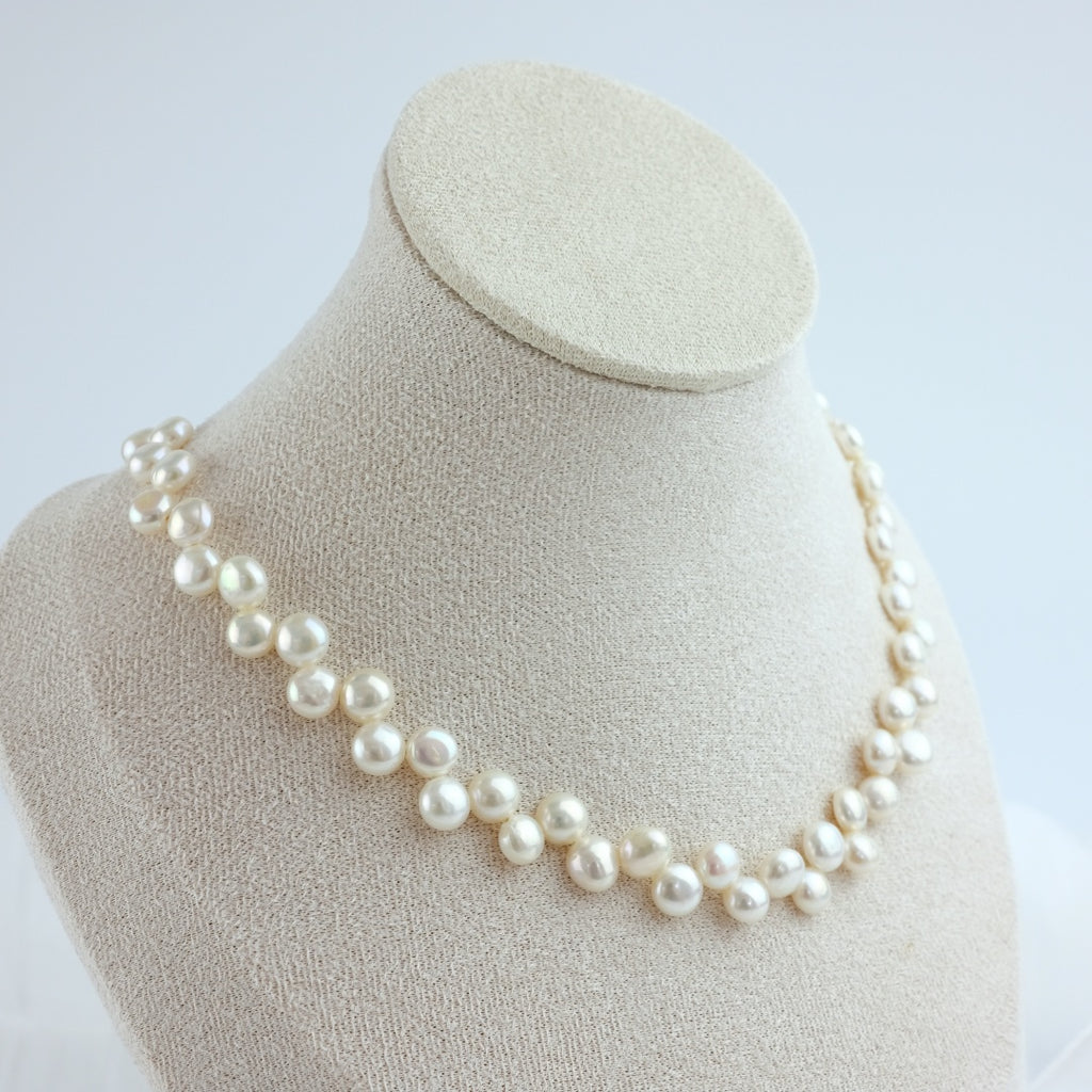 BAROQUE PEARL NECKLACE - MIA
