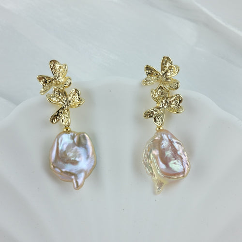 BAROQUE  PURPLE-GOLD PETAL PEARL STUD EARRINGS - ANNA