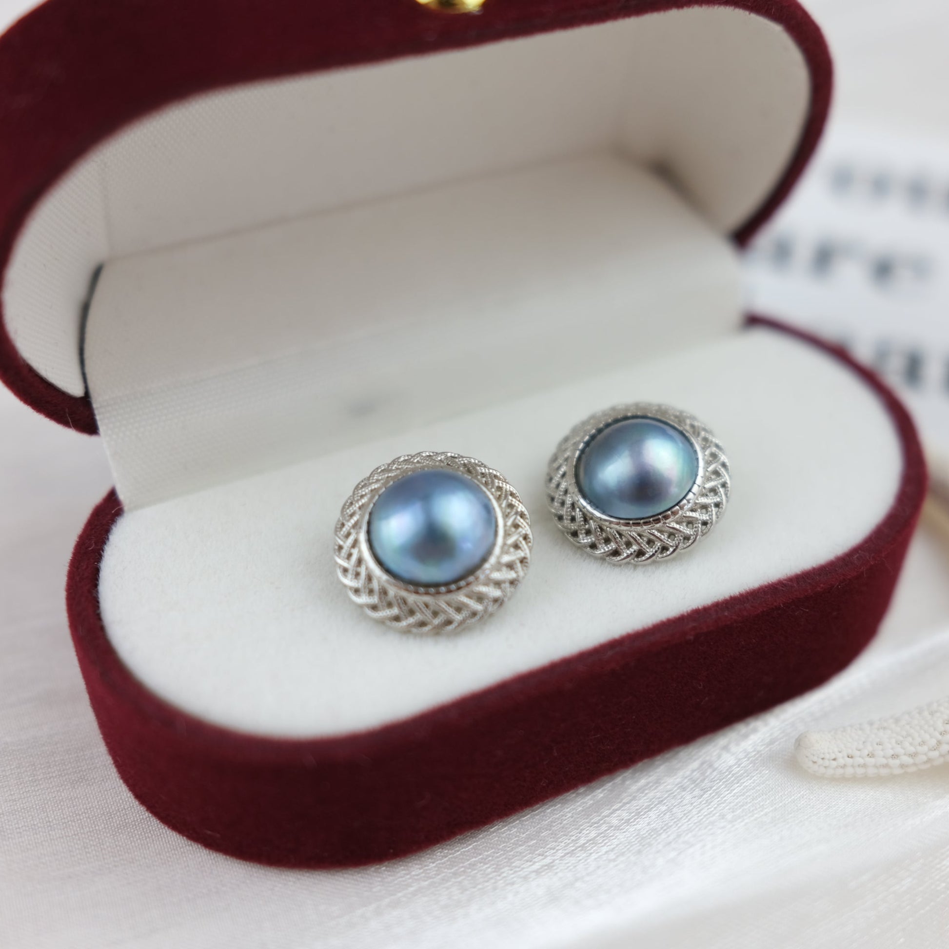 Mabe Pearl Stud Earrings - Ocean Dome