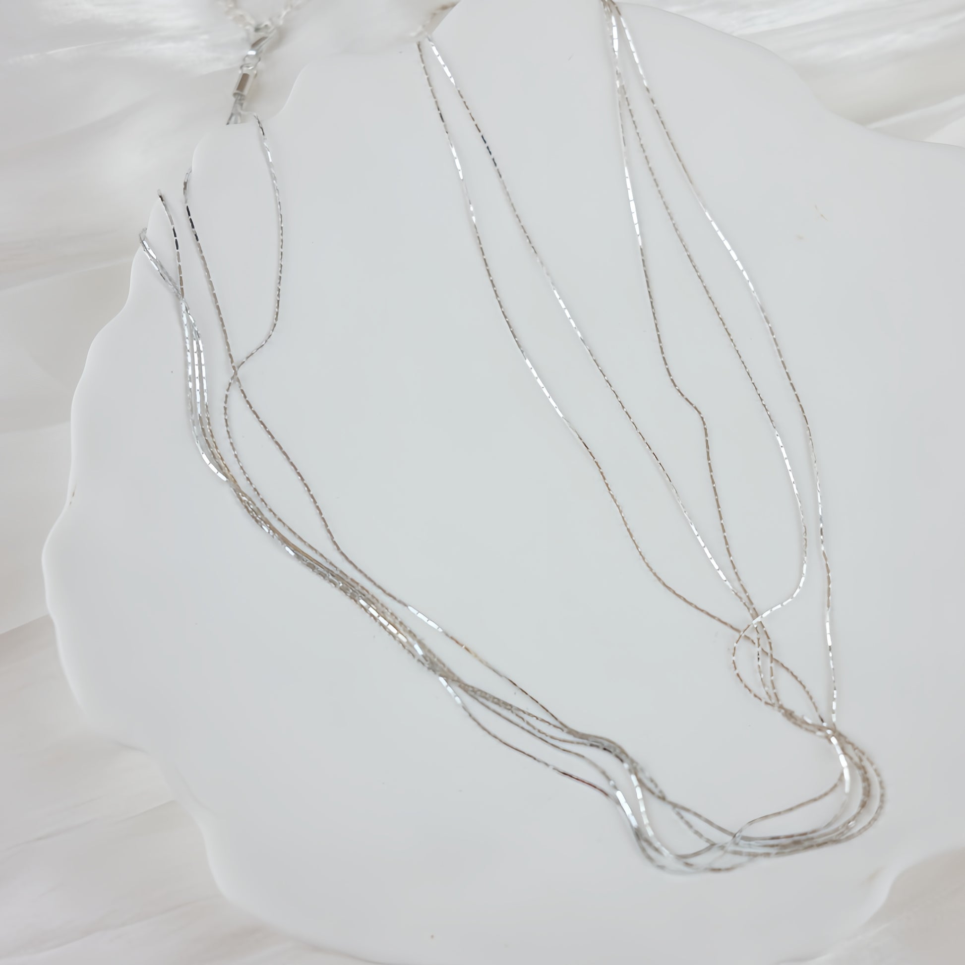 A five-layer delicate chain necklace - Brook