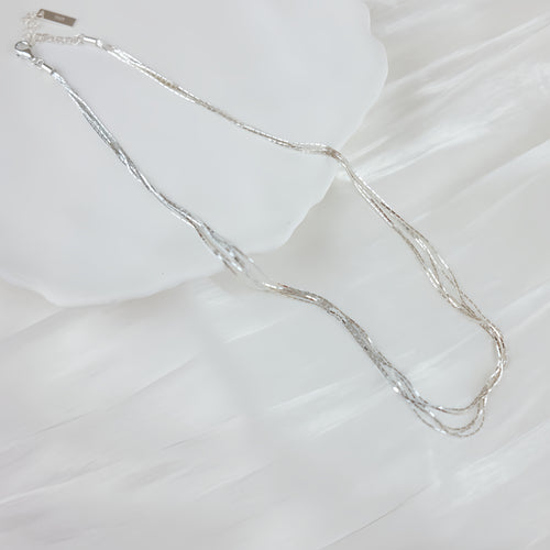 A five-layer delicate chain necklace - Brook