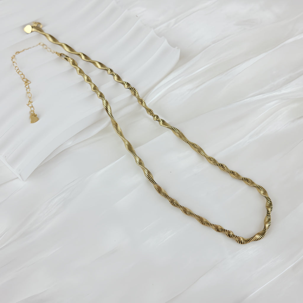 Oxidized sterling silver necklace - Kai