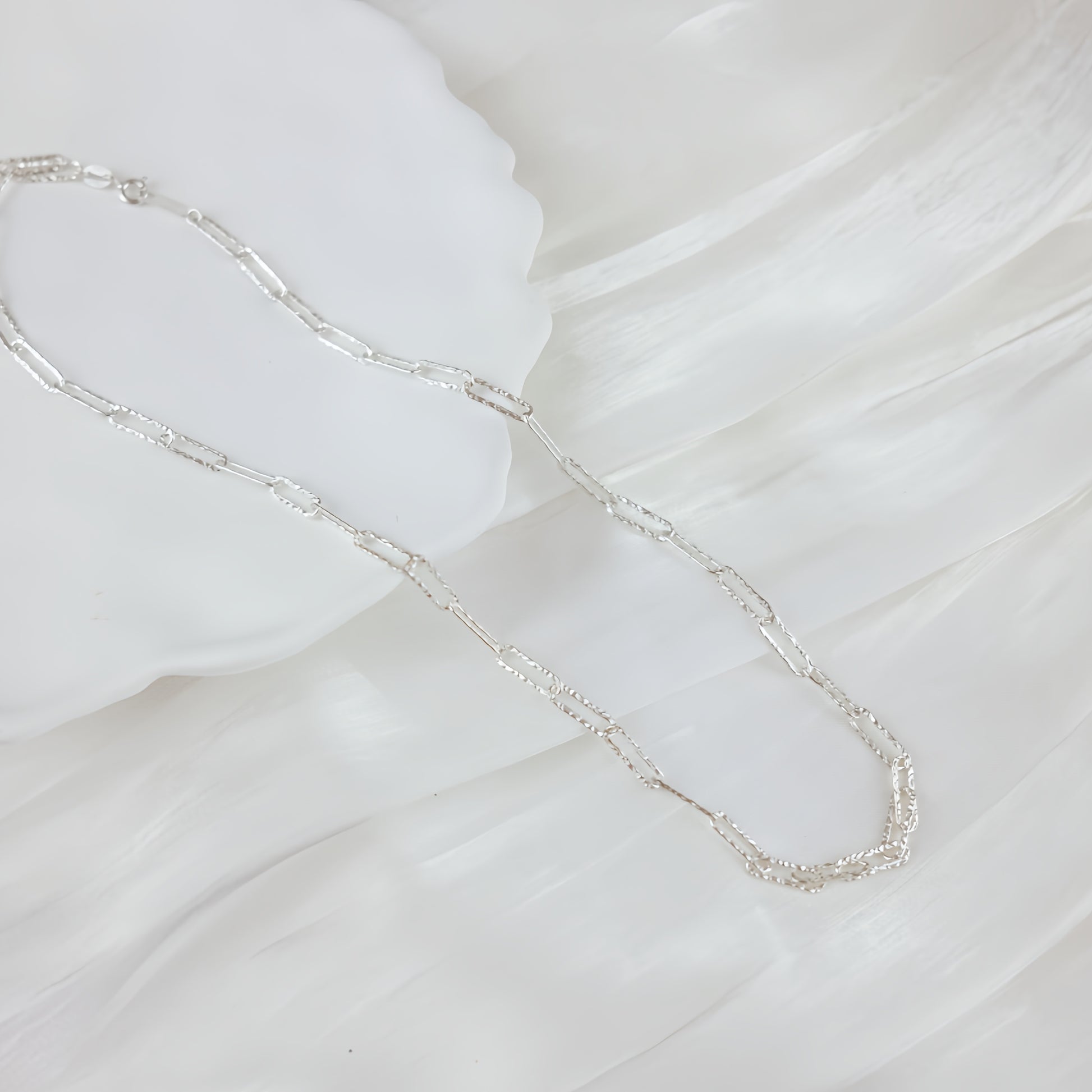 Paperclip Chain Necklace - Jane