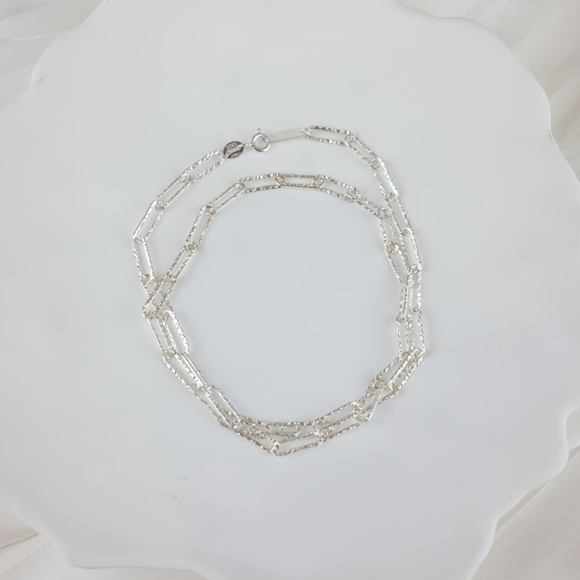 Paperclip Chain Necklace - Jane
