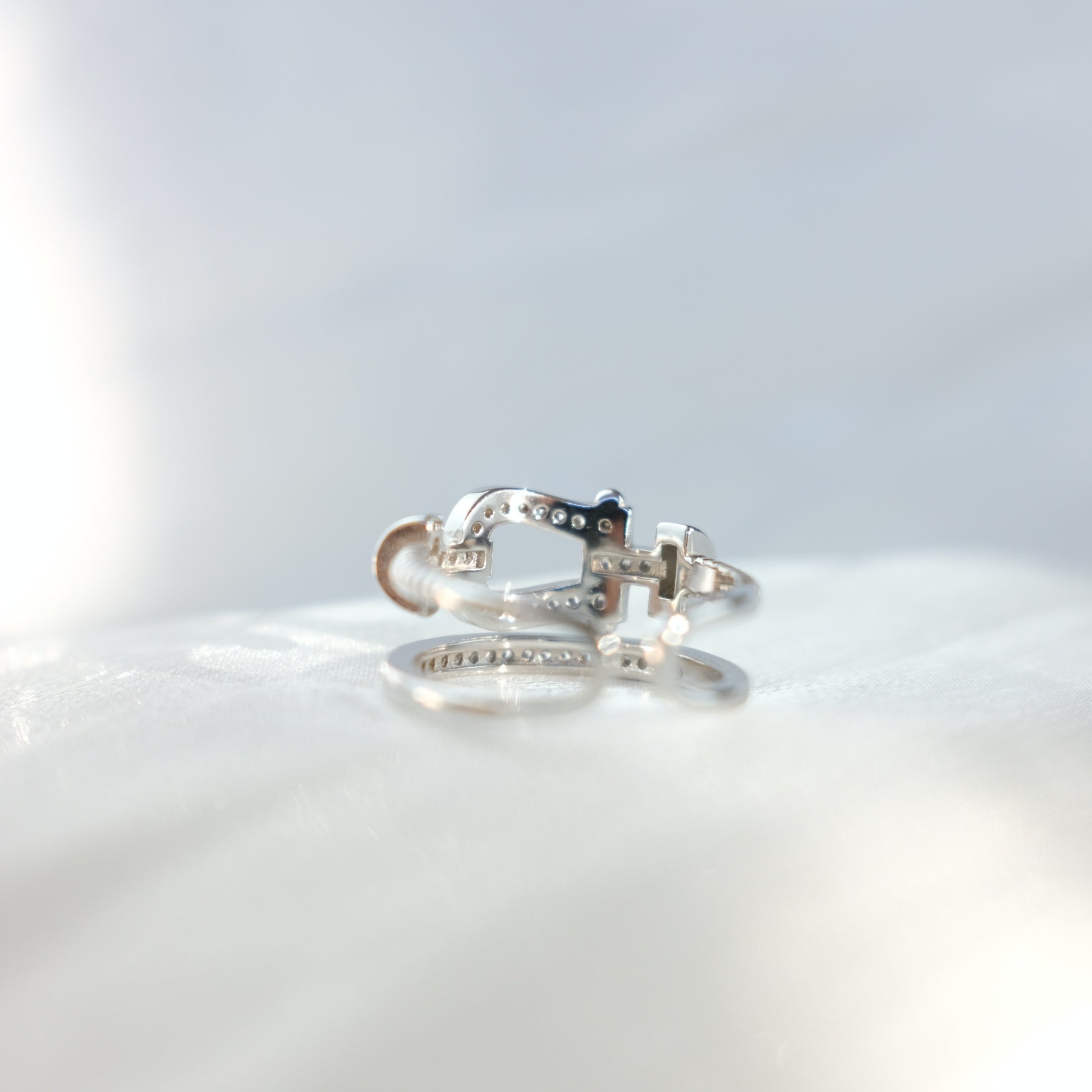 Horseshoe Buckle Open Ring- Han