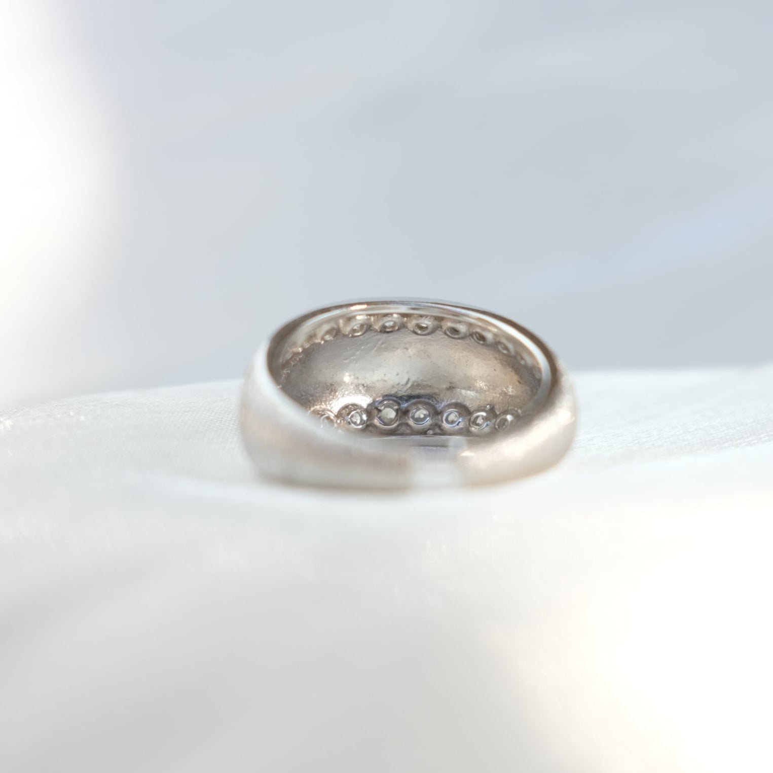 Matte and brushed finish open ring - Sophia