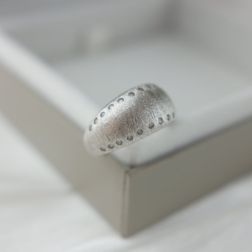 Matte and brushed finish open ring - Sophia