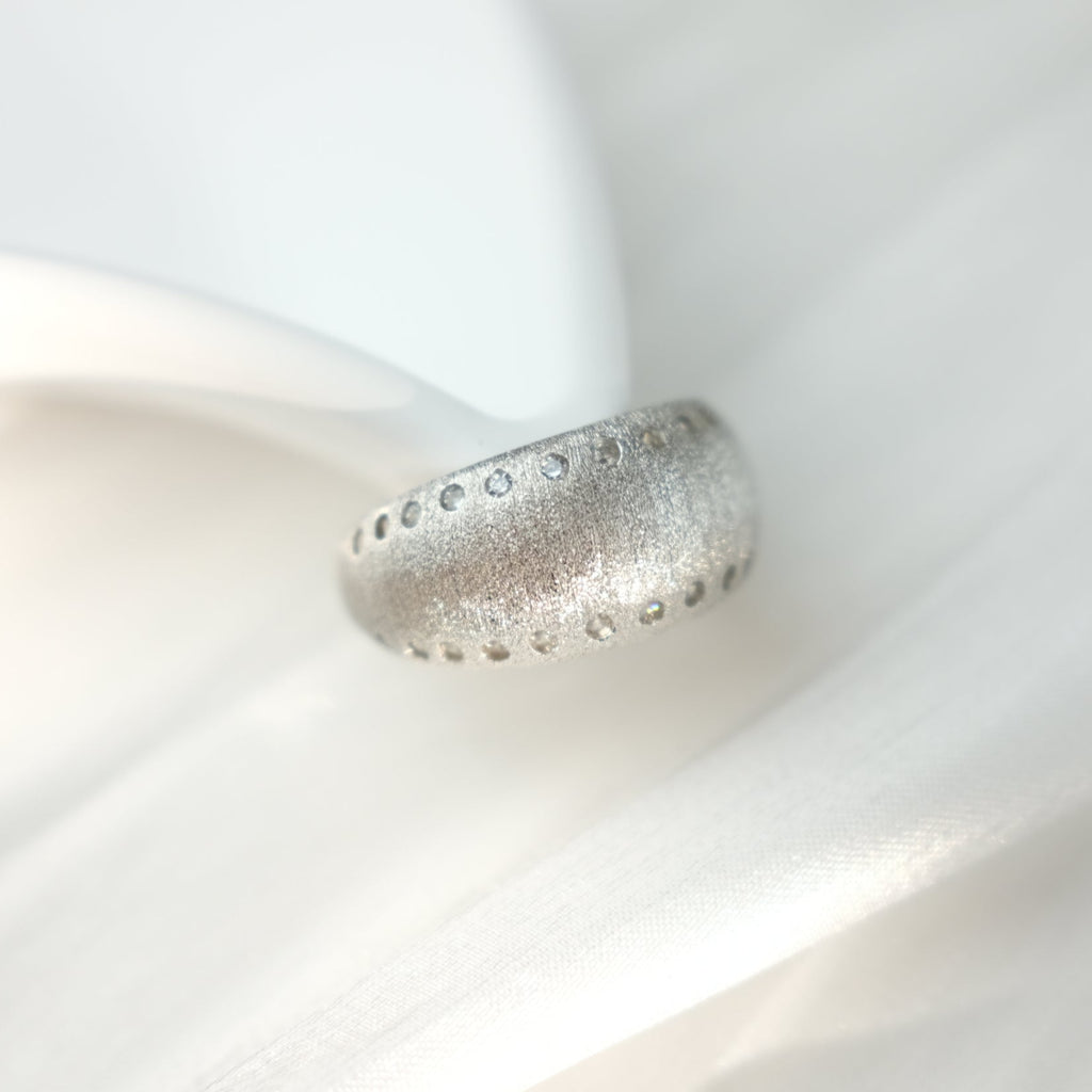 Matte and brushed finish open ring - Sophia